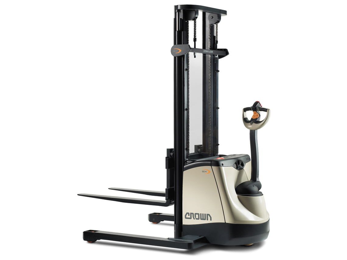 Geniş Ayaklı SX Serisi İstifleyici