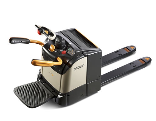 WT Platformlu ve Yan Korumalı Transpalet 6